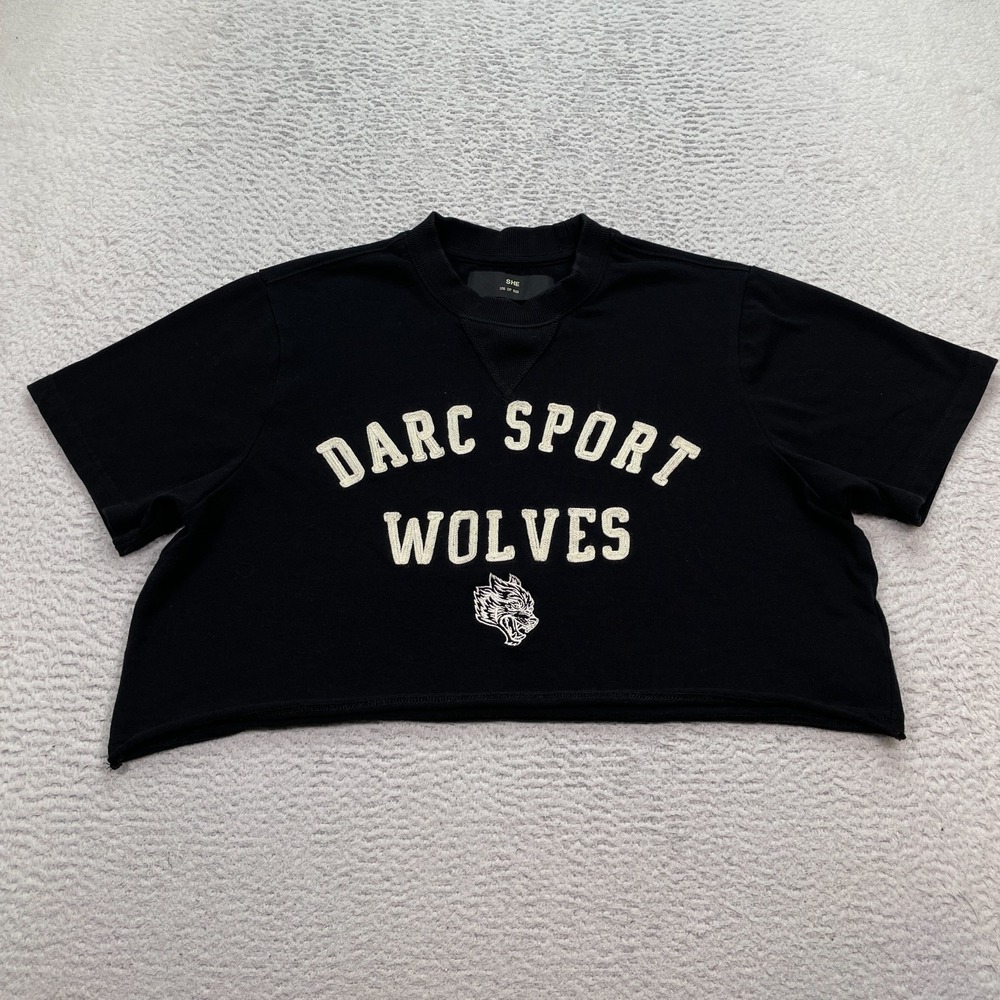 Darc Sport SHE 106 of 500 Women's Crop Top Graphic Tee T-Shirt Wolves Medium